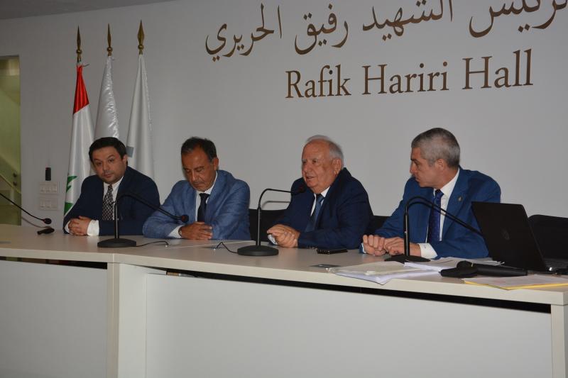 ندوة في غرفة التجارة والزراعة والصناعة في بيروت وجبل لبنان حول قانون ندوة في غرفة التجارة والزراعة والصناعة في بيروت وجبل لبنان حول قانون