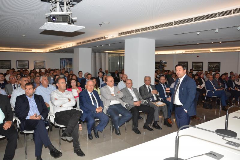ندوة في غرفة التجارة والزراعة والصناعة في بيروت وجبل لبنان حول قانون ندوة في غرفة التجارة والزراعة والصناعة في بيروت وجبل لبنان حول قانون