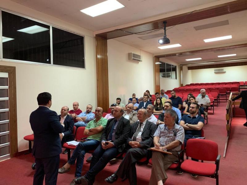 ندوة في غرفة التجارة والزراعة والصناعة في زحلة والبقاع حول قانون ندوة في غرفة التجارة والزراعة والصناعة في زحلة والبقاع حول قانون
